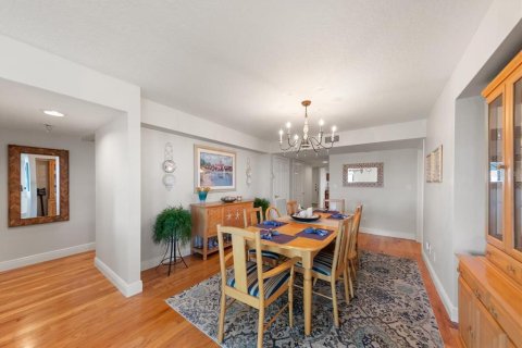 Condominio en venta en Clearwater, Florida, 2 dormitorios, 277.31 m2 № 2308971 - foto 26