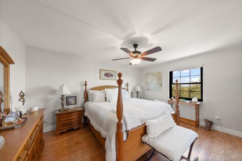 Condominio en venta en Clearwater, Florida, 2 dormitorios, 277.31 m2 № 2308971 - foto 16