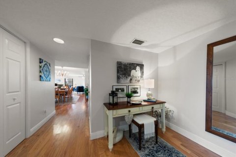 Condominio en venta en Clearwater, Florida, 2 dormitorios, 277.31 m2 № 2308971 - foto 8