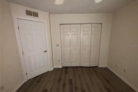 House in Ocala, Florida 3 bedrooms, 152.73 sq.m. № 1905638 - photo 10