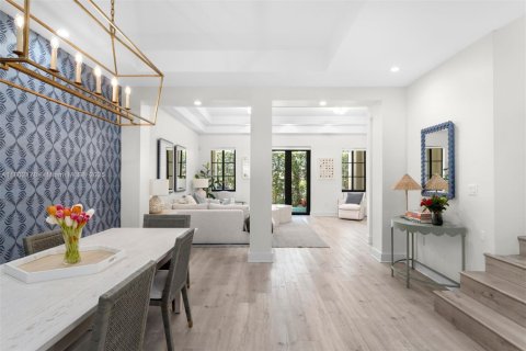 Condo in Coral Gables, Florida, 3 bedrooms  № 1743961 - photo 17