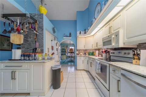 Casa en venta en Punta Gorda, Florida, 3 dormitorios, 188.31 m2 № 1522011 - foto 5