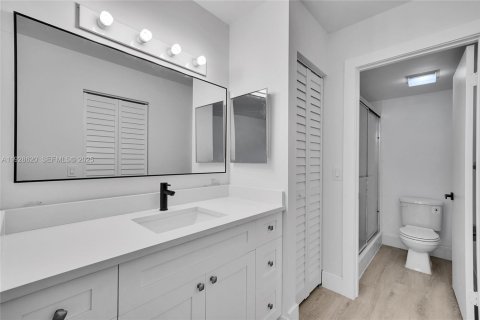 Copropriété à vendre à Pembroke Pines, Floride: 2 chambres, 102.19 m2 № 1987113 - photo 22