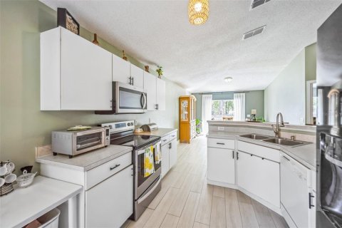 Casa en venta en Gibsonton, Florida, 3 dormitorios, 135.73 m2 № 1598354 - foto 9
