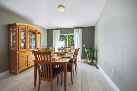 Casa en venta en Gibsonton, Florida, 3 dormitorios, 135.73 m2 № 1598354 - foto 15