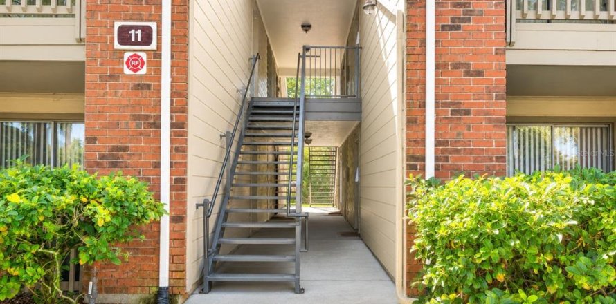 Condo à Saint Petersburg, Floride, 2 chambres № 2150340