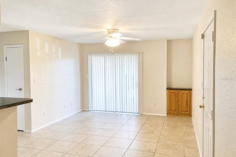 Copropriété à vendre à Saint Petersburg, Floride: 2 chambres, 74.32 m2 № 2150340 - photo 4