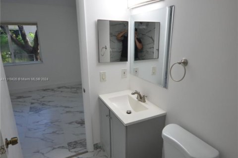 Купить кондоминиум в Хомстед, Флорида 2 спальни, 76.37м2, № 2035767 - фото 21