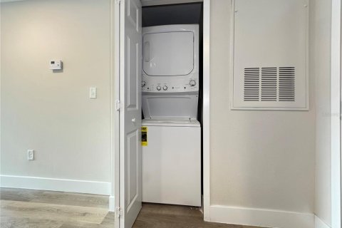 Copropriété à vendre à Orlando, Floride: 3 chambres, 110.37 m2 № 2227461 - photo 18