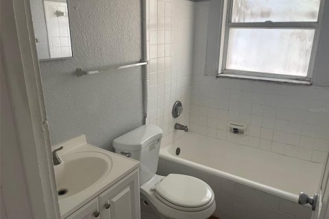 Casa en alquiler en Saint Petersburg, Florida, 3 dormitorios, 98.66 m2 № 1851159 - foto 11