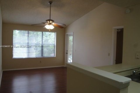 Copropriété à vendre à Pompano Beach, Floride: 1 chambre, 55.74 m2 № 1963347 - photo 7