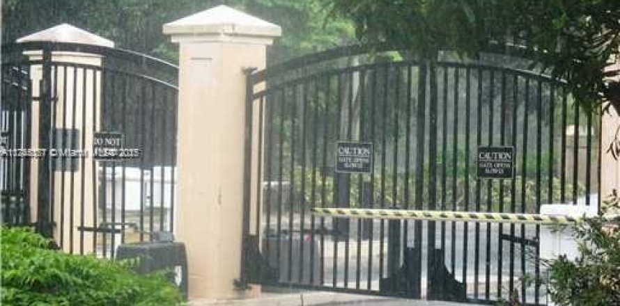 Condo à Pompano Beach, Floride, 1 chambre № 1963347