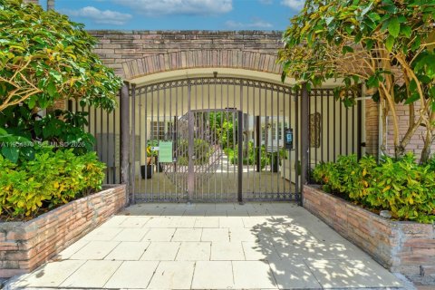 Copropriété à louer à Miami Beach, Floride: 1 chambre, 61.69 m2 № 2008444 - photo 15