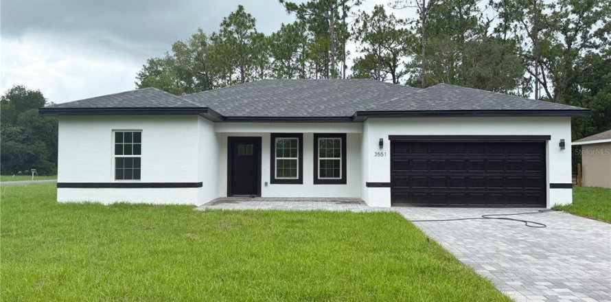 Villa ou maison à Dunnellon, Floride 4 chambres, 146.79 m2 № 1795991