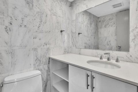 Condo in Aventura, Florida, 1 bedroom  № 2058395 - photo 27