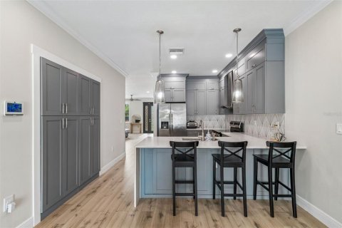Casa en venta en Tampa, Florida, 3 dormitorios, 153.1 m2 № 2140553 - foto 16