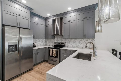 Casa en venta en Tampa, Florida, 3 dormitorios, 153.1 m2 № 2140553 - foto 20