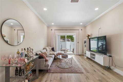 Casa en venta en Tampa, Florida, 3 dormitorios, 153.1 m2 № 2140553 - foto 24