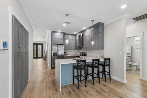 Casa en venta en Tampa, Florida, 3 dormitorios, 153.1 m2 № 2140553 - foto 15