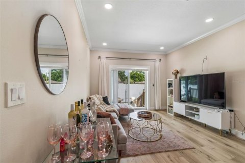 Casa en venta en Tampa, Florida, 3 dormitorios, 153.1 m2 № 2140553 - foto 25
