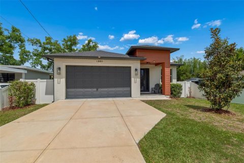 Casa en venta en Tampa, Florida, 3 dormitorios, 153.1 m2 № 2140553 - foto 3