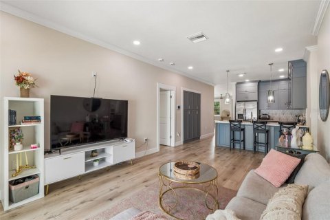 Casa en venta en Tampa, Florida, 3 dormitorios, 153.1 m2 № 2140553 - foto 27