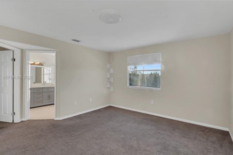 Condo in Doral, Florida, 2 bedrooms  № 1987573 - photo 26