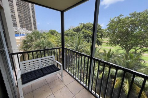 Купить кондоминиум в Авентура, Флорида 2 спальни, 107.49м2, № 1958185 - фото 18