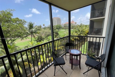 Купить кондоминиум в Авентура, Флорида 2 спальни, 107.49м2, № 1958185 - фото 20