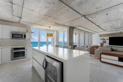 Copropriété à vendre à Key Biscayne, Floride: 2 chambres, 174.19 m2 № 2426260 - photo 11