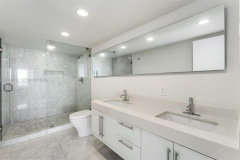 Copropriété à vendre à Key Biscayne, Floride: 2 chambres, 174.19 m2 № 2426260 - photo 24
