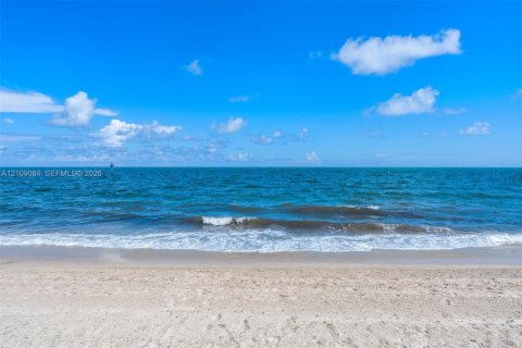 Copropriété à vendre à Key Biscayne, Floride: 2 chambres, 174.19 m2 № 2426260 - photo 3