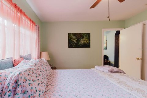Villa ou maison à vendre à Sarasota, Floride: 3 chambres, 114.46 m2 № 1754693 - photo 18