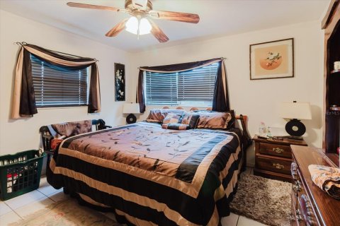 Villa ou maison à vendre à Sarasota, Floride: 3 chambres, 114.46 m2 № 1754693 - photo 19