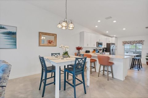 Apartamento en alquiler en Punta Gorda, Florida, 2 dormitorios, 145.76 m2 № 1812995 - foto 16