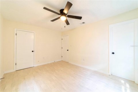 Villa ou maison à vendre à Mount Dora, Floride: 3 chambres, 99.03 m2 № 1917222 - photo 29