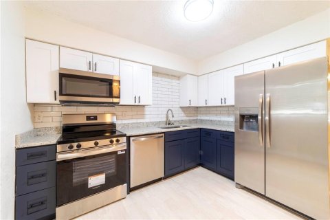 Casa en venta en Mount Dora, Florida, 3 dormitorios, 99.03 m2 № 1917222 - foto 10
