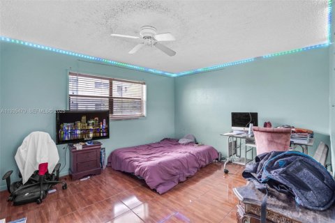 Copropriété à vendre à Lauderhill, Floride: 2 chambres, 111.48 m2 № 1994125 - photo 15
