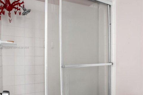 Copropriété à vendre à Lauderhill, Floride: 2 chambres, 111.48 m2 № 1994125 - photo 14