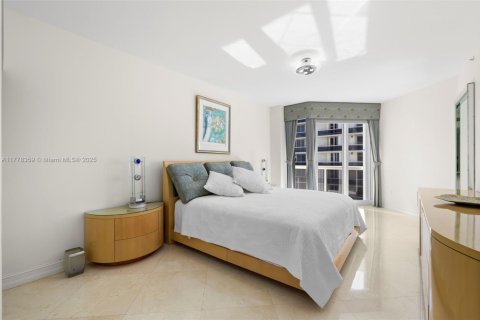 Купить кондоминиум в Серфсайд, Флорида 2 спальни, 161.65м2, № 1936454 - фото 30