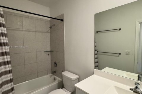 Adosado en venta en Homestead, Florida, 3 dormitorios, 149.76 m2 № 1892534 - foto 23