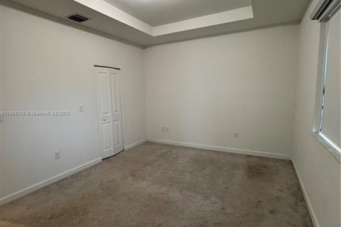 Adosado en venta en Homestead, Florida, 3 dormitorios, 149.76 m2 № 1892534 - foto 17