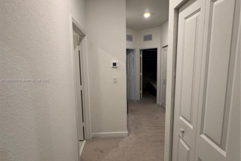 Adosado en venta en Homestead, Florida, 3 dormitorios, 149.76 m2 № 1892534 - foto 20