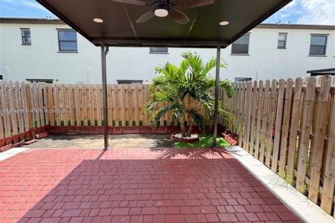 Adosado en venta en Homestead, Florida, 3 dormitorios, 149.76 m2 № 1892534 - foto 26