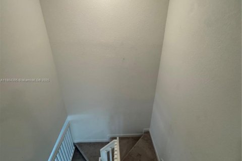 Adosado en venta en Homestead, Florida, 3 dormitorios, 149.76 m2 № 1892534 - foto 14