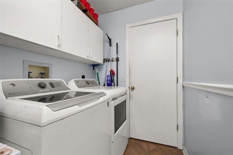Villa ou maison à vendre à Davenport, Floride: 4 chambres, 157 m2 № 2098366 - photo 5