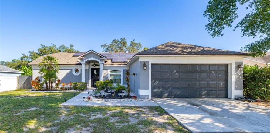 Villa ou maison à Davenport, Floride 4 chambres, 157 m2 № 2098366