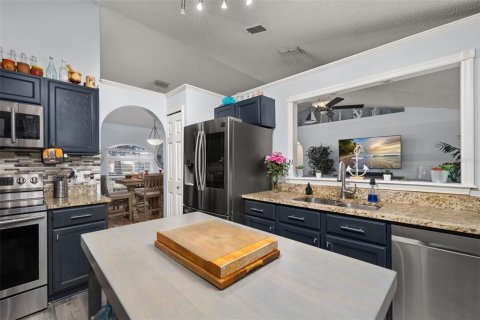 Villa ou maison à vendre à Davenport, Floride: 4 chambres, 157 m2 № 2098366 - photo 4