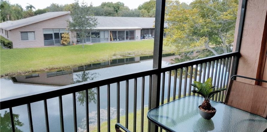 Condo in Weston, Florida, 2 bedrooms  № 1185601