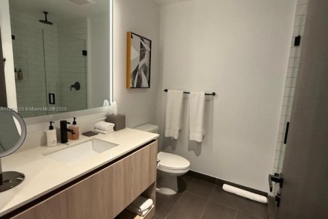 Hotel en venta en Miami, Florida, 31.68 m2 № 1855292 - foto 10